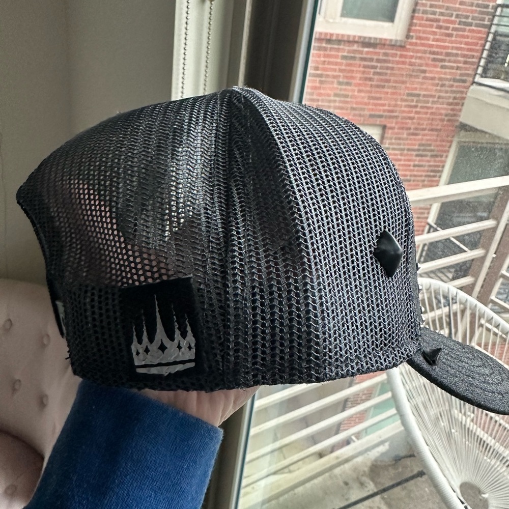 Custom snap back - Picture 4 of 5